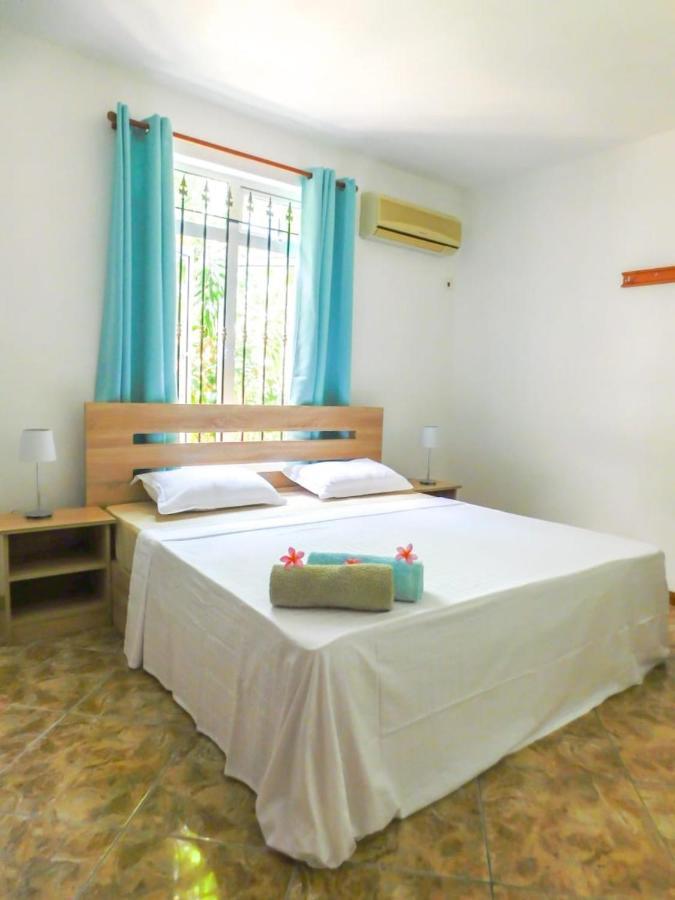 Tulsi Apartment & Studio La Gaulette Bagian luar foto